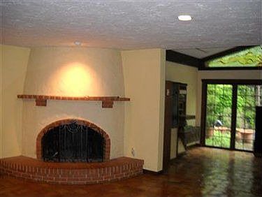 3rd image of 6959 Traymore Ct