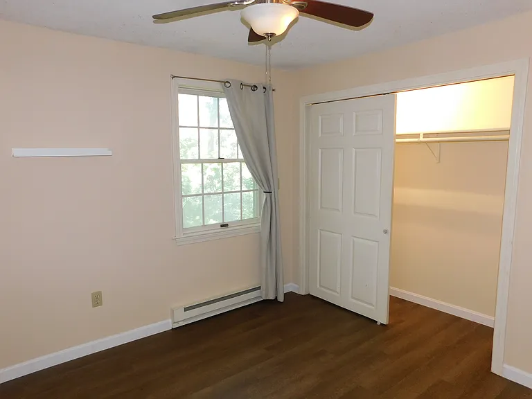 4 Willow Creek Ln — Photo 35