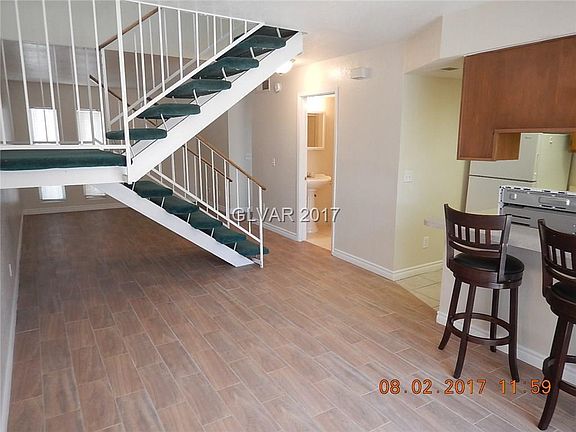 4th image of 530 Sellers Pl #0
