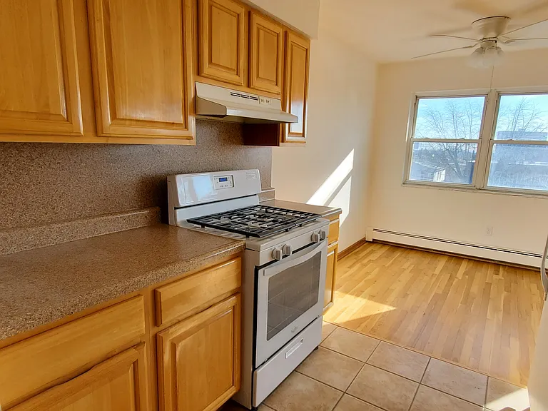 397 Kamena St #8 — Photo 6