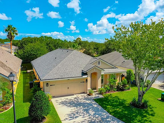 2nd image of 281 Brookchase Ln W
