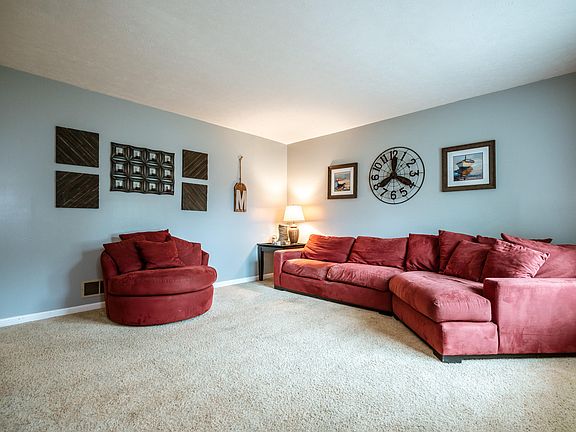 5th image of 7203 Gorham Way