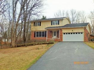 4504 E Wiltshire Ct, Bloomington, IN 47408