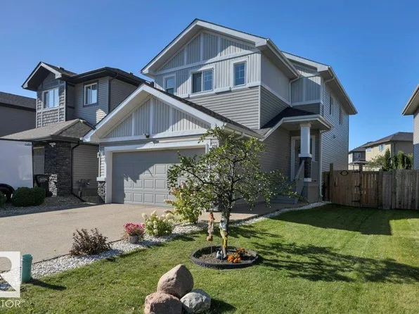 9732 205th St NW, Edmonton, AB T5T 4V7