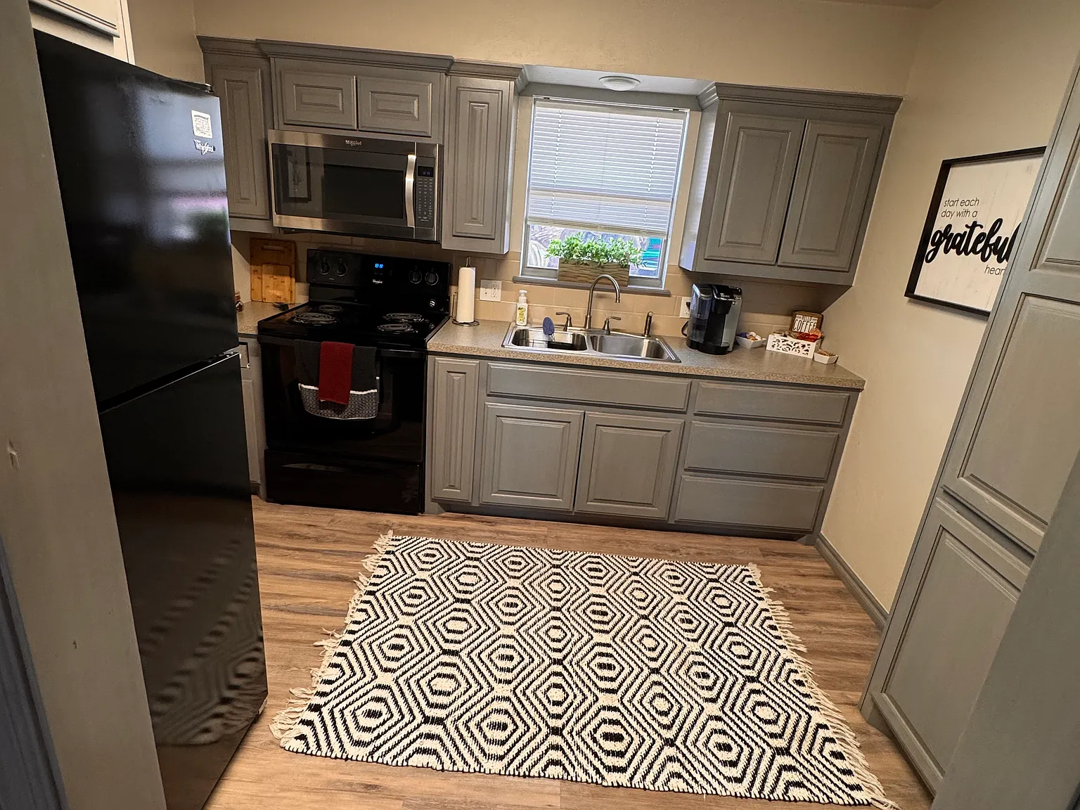 1 bed, $1,250 — Photo 3