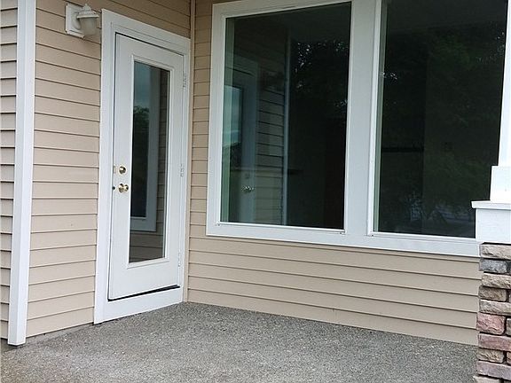 4th image of 22118 41st Pl S Unit 101