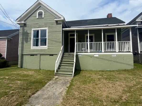 1557 Walnut St, Macon, GA 31201
