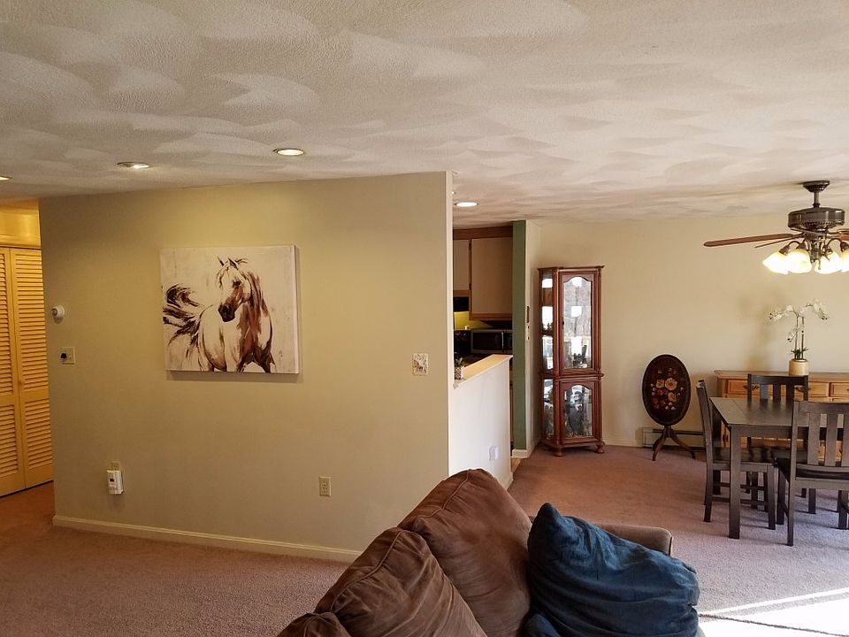 1st image of 84 Casablanca Ct