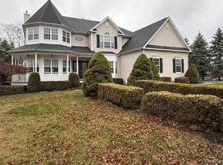 14 Bridle Ct, Goshen, NY 10924