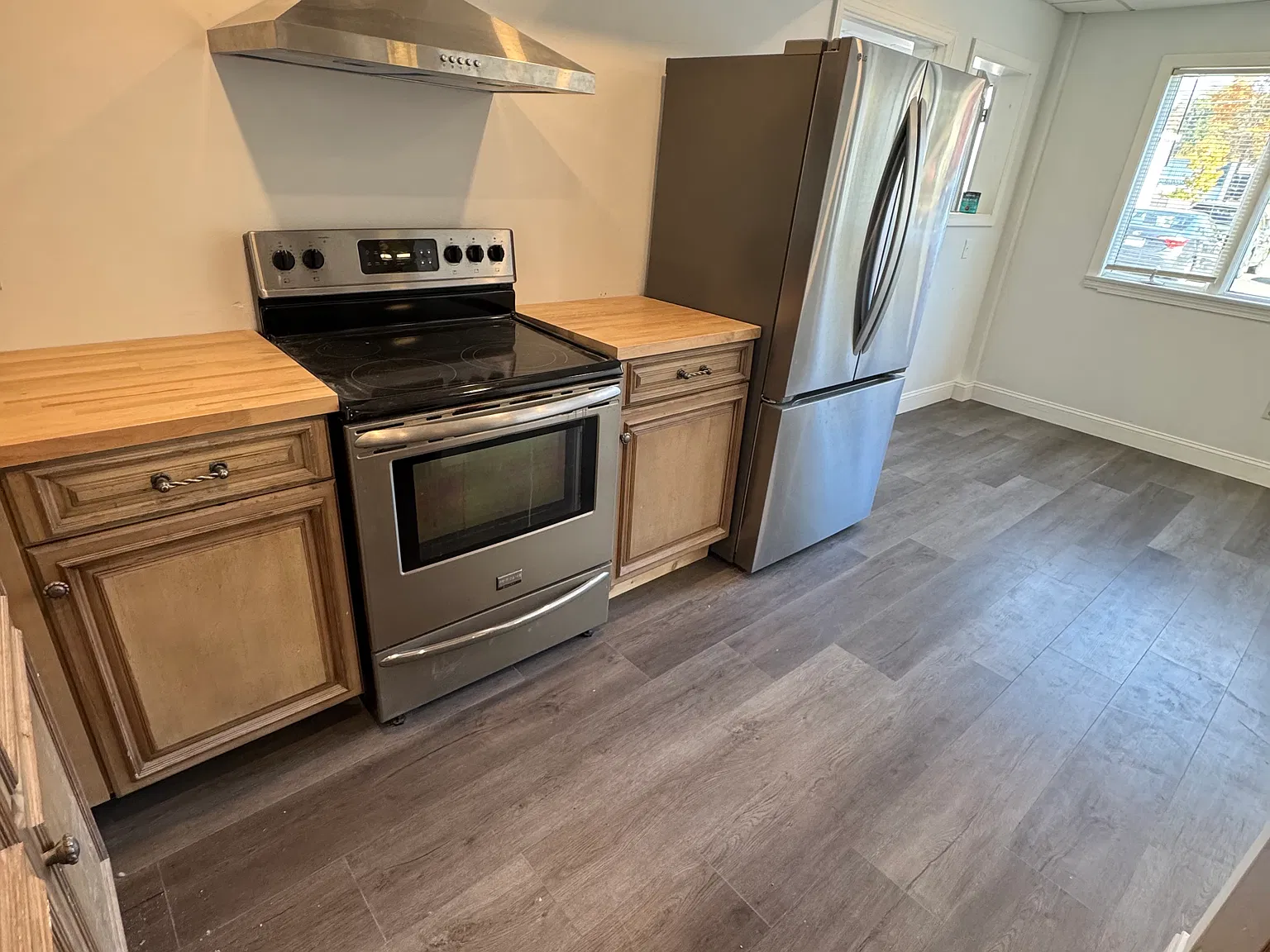 2 bed, $2,400 — Photo 2