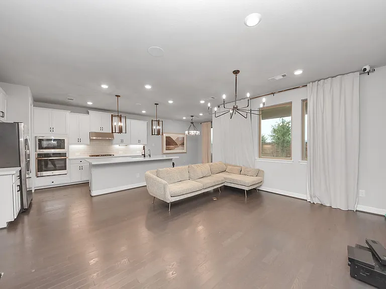 108 Summer Pool Ct — Photo 19