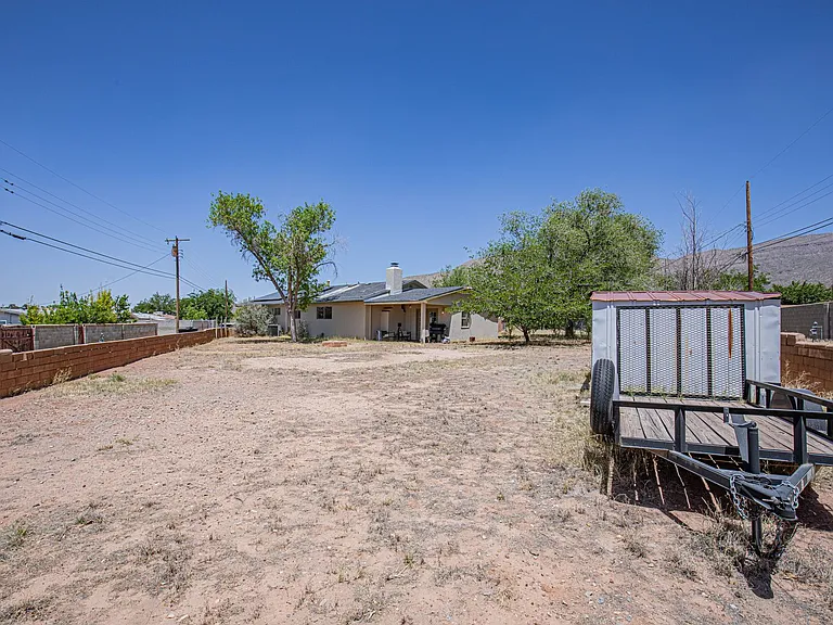 2606 Pontiac Dr — Photo 21
