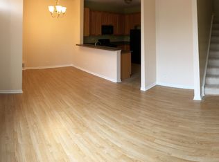 103 Springbrook Trl S, Oswego, IL 60543