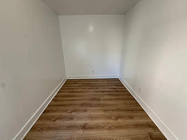 2 bed, $1,900 — Photo 2