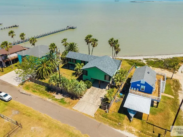 119 Fox Dr, Port Mansfield, TX 78598