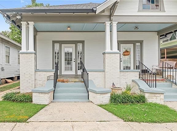 2nd image of 5408 Hawthorne Pl