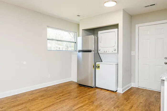 25 Gilbert Ct — Photo 5