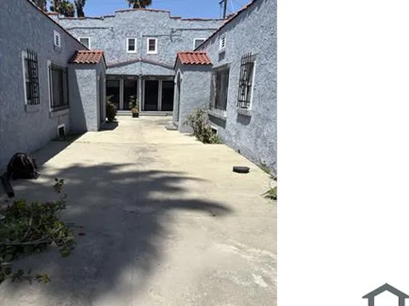 5317 1/2 S Van Ness Ave, Los Angeles, CA 90043