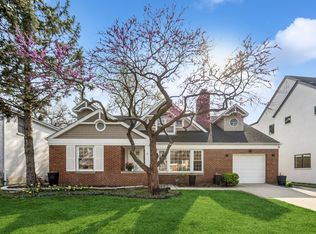 442 S Stratford Ave, Elmhurst, IL
