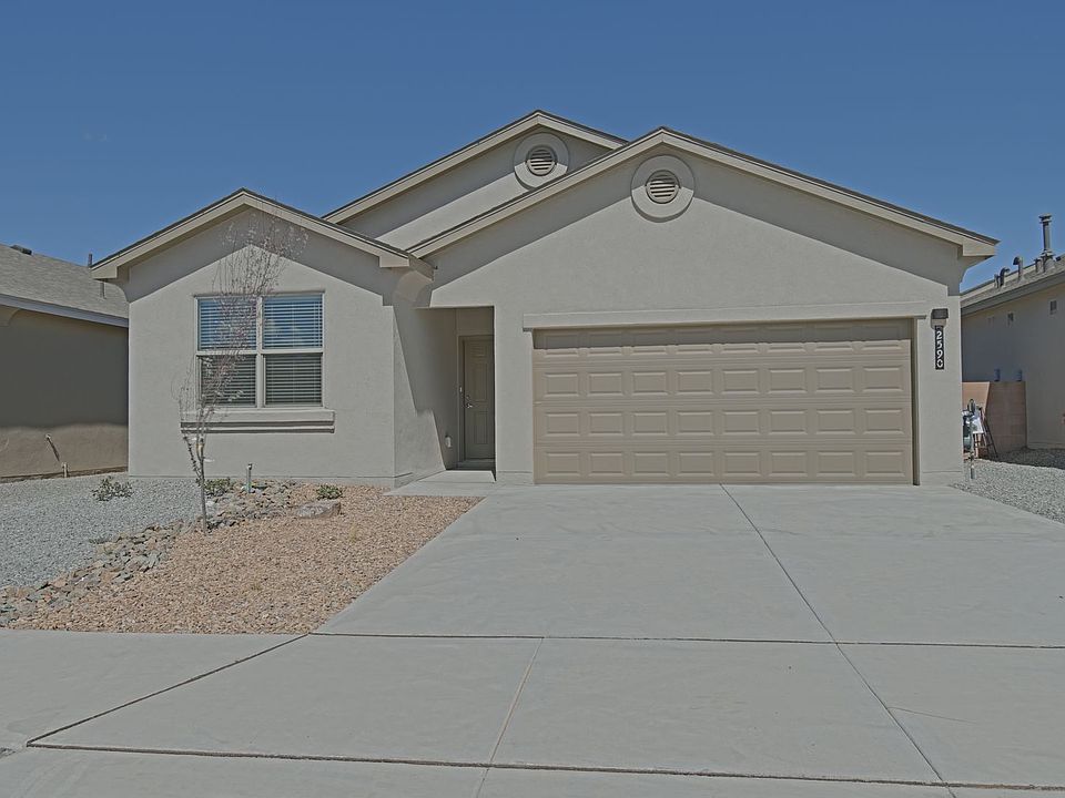 1st image of 2590 Camino Plata Loop NE