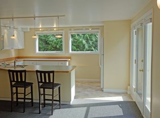 18917 82nd Ave NE, Kenmore, WA 98028