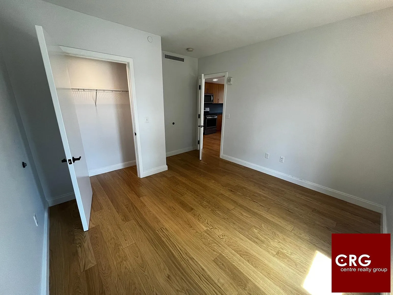 2 bed, 2.0 bath, $4,150 — Photo 4