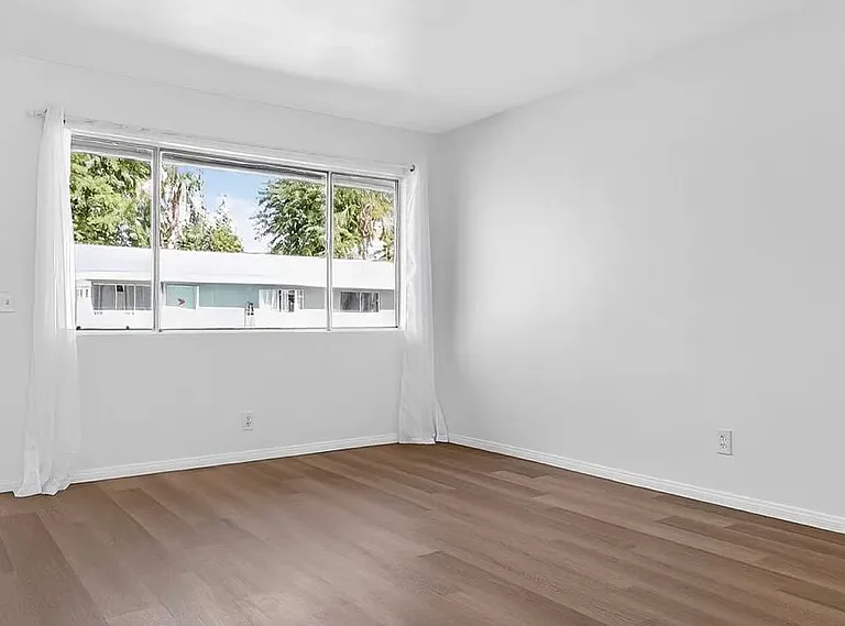 44440-44408 Acacia Dr #5 — Photo 33
