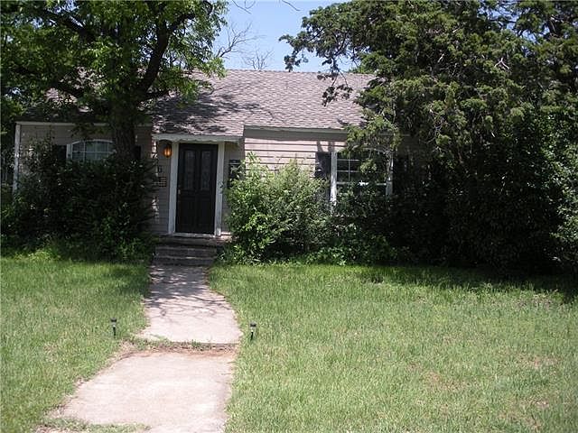 1st image of 726 N 13th St