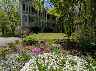 6 Marrissa Cir, Charlton, MA 01507
