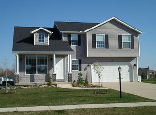 1701 Jadens Way, Washington, IL 61571
