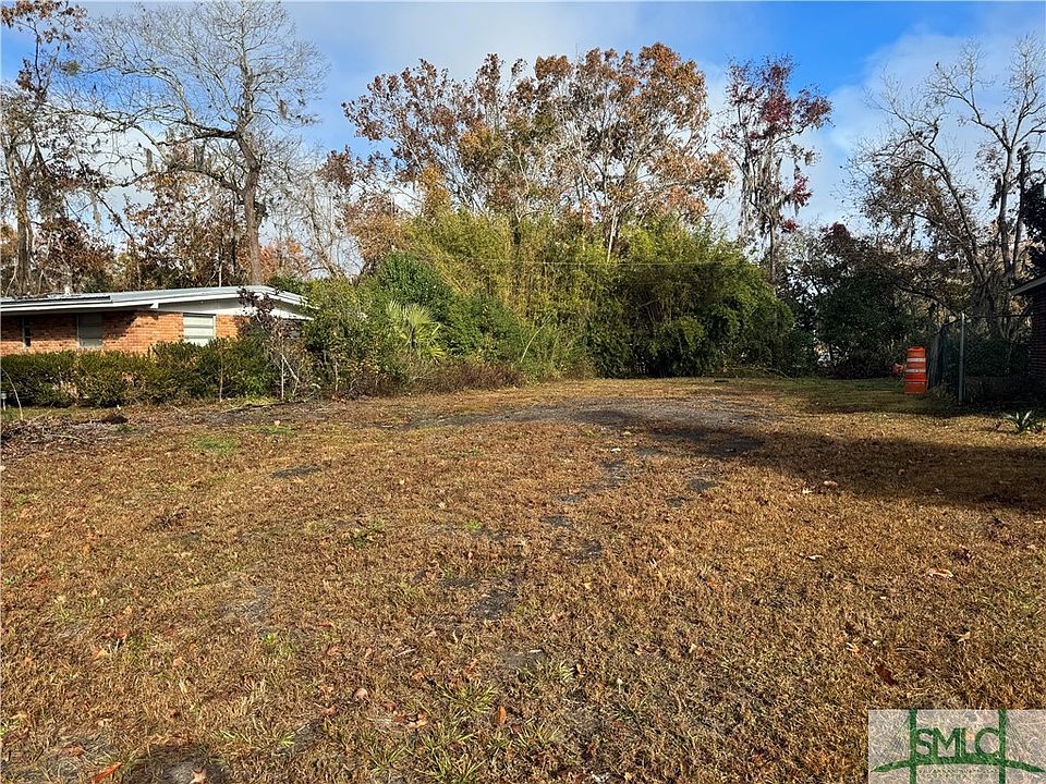 2nd image of 100 Seminole Street
