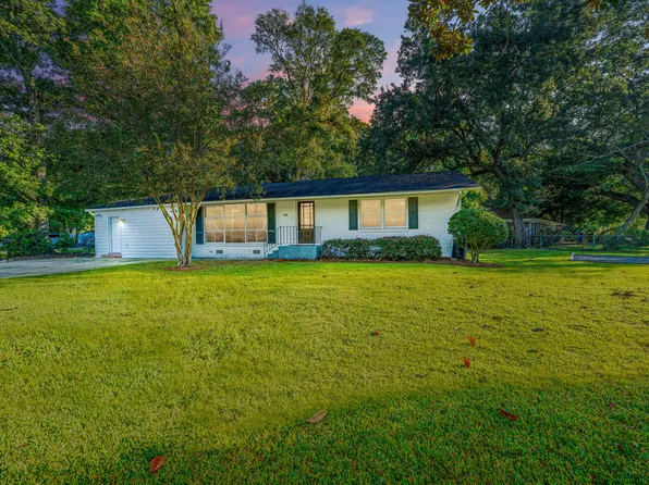 704 W Sherwood Dr, Charleston, SC 29407