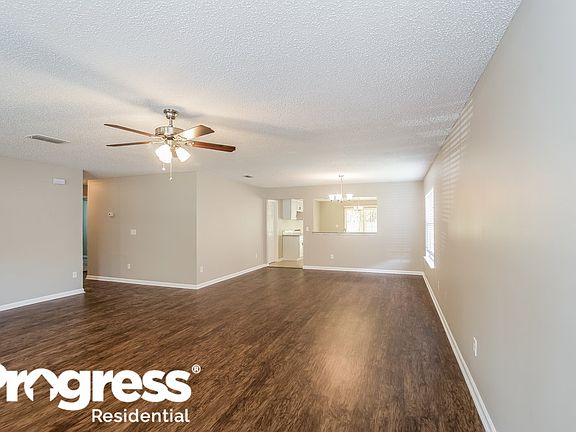 2nd image of 13434 E Ashford Wood Ct