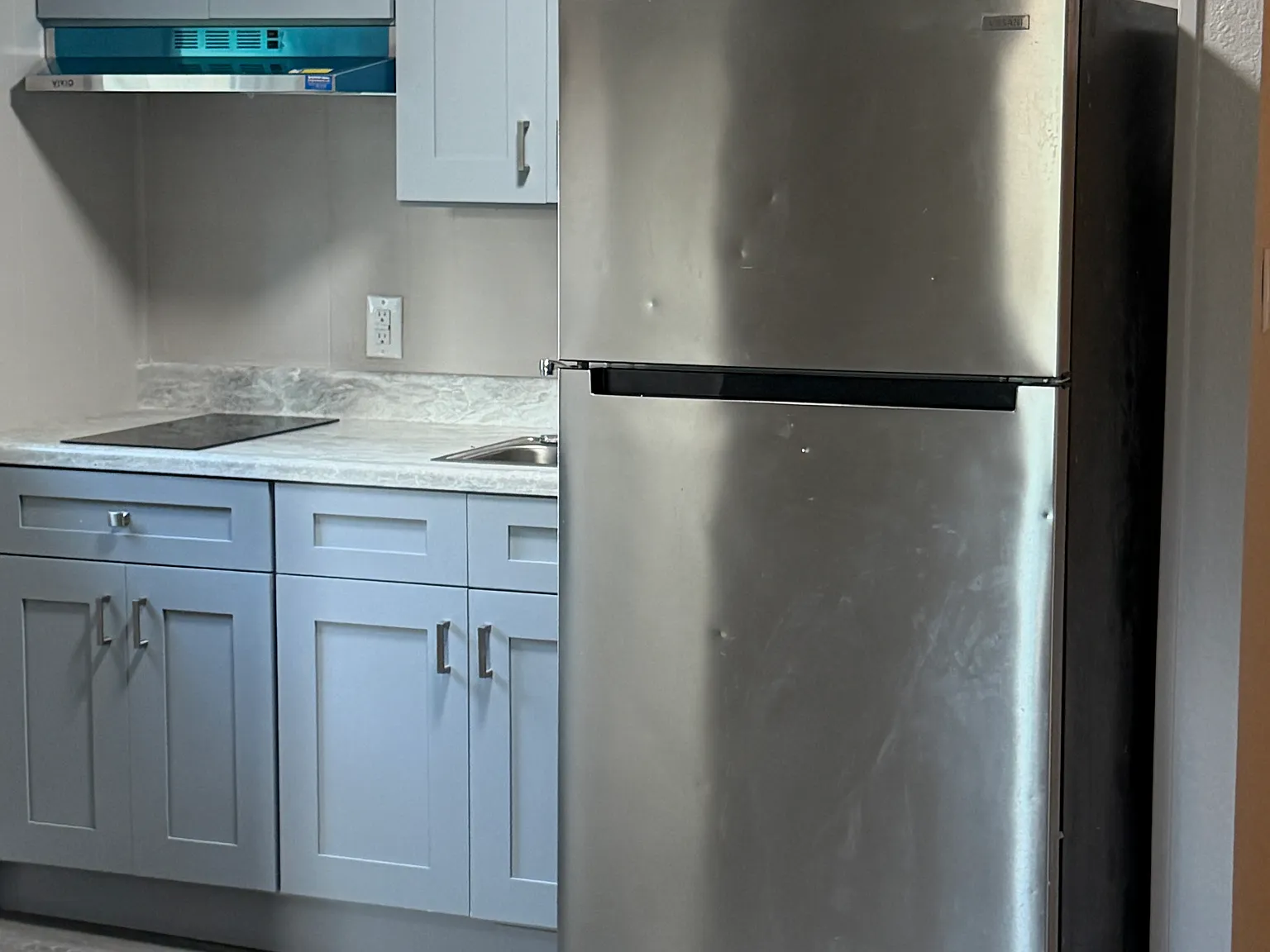 2 bed, $1,300 — Photo 1