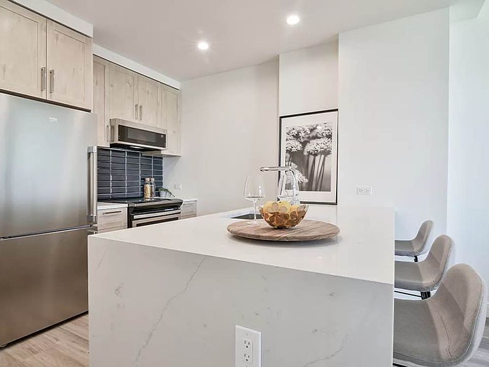 1st image of 156 Clarkson Ave #3H