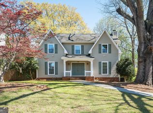 945 Arlington Dr, Tucker, GA 30084