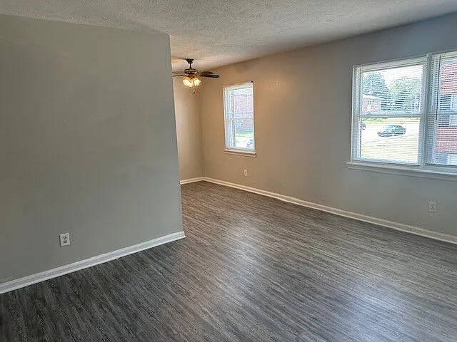 3005 Mid Dale Ln — Photo 61