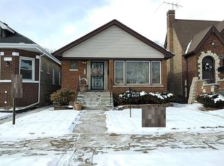 8404 S Blackstone Ave, Chicago, IL 60619