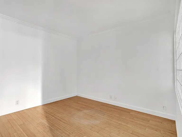 1541 Brickell Ave #105 — Photo 35