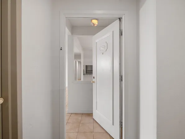 3839 Montgomery Blvd NE APT 702, Albuquerque, NM 87109