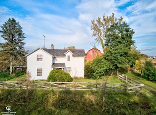 10260 Beard Rd, Avoca, MI 48006