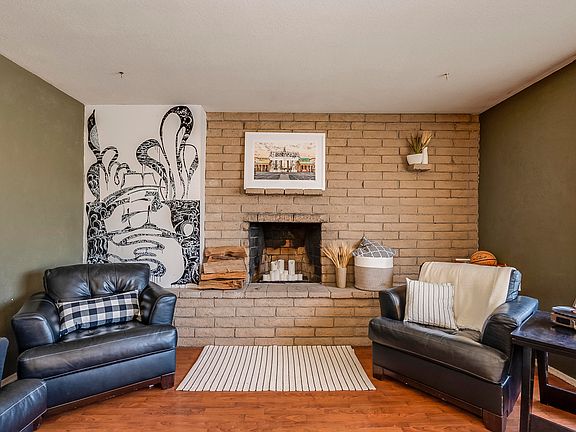 2nd image of 2208 S Kachina Dr
