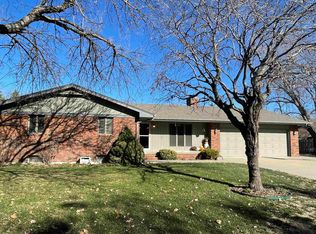 769 Lewis Dr, Hesston, KS 67062