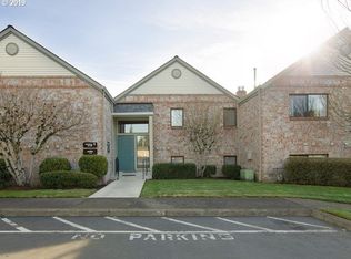 16146 SW 130th Ter APT 1, Tigard, OR 97224