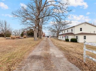 106 Wild Cherry Ln, Saint Clair, MO 63077