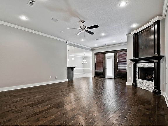 5th image of 1431 Montieri Dr
