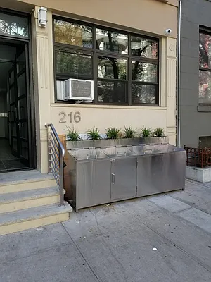 Rented by Sky Management | media 27