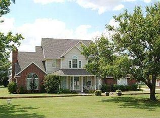 203 N Olde Bridge Rd, Moore, OK 73160