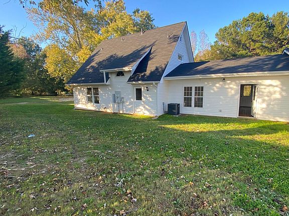 1644 Standing Rock Rd #A, Senoia, GA 30276 | Zillow