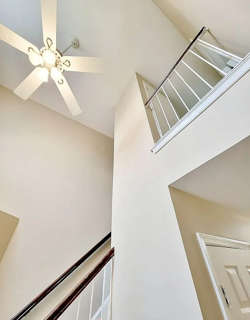 3 bed, 1444 sqft, $3,550 — Photo 2